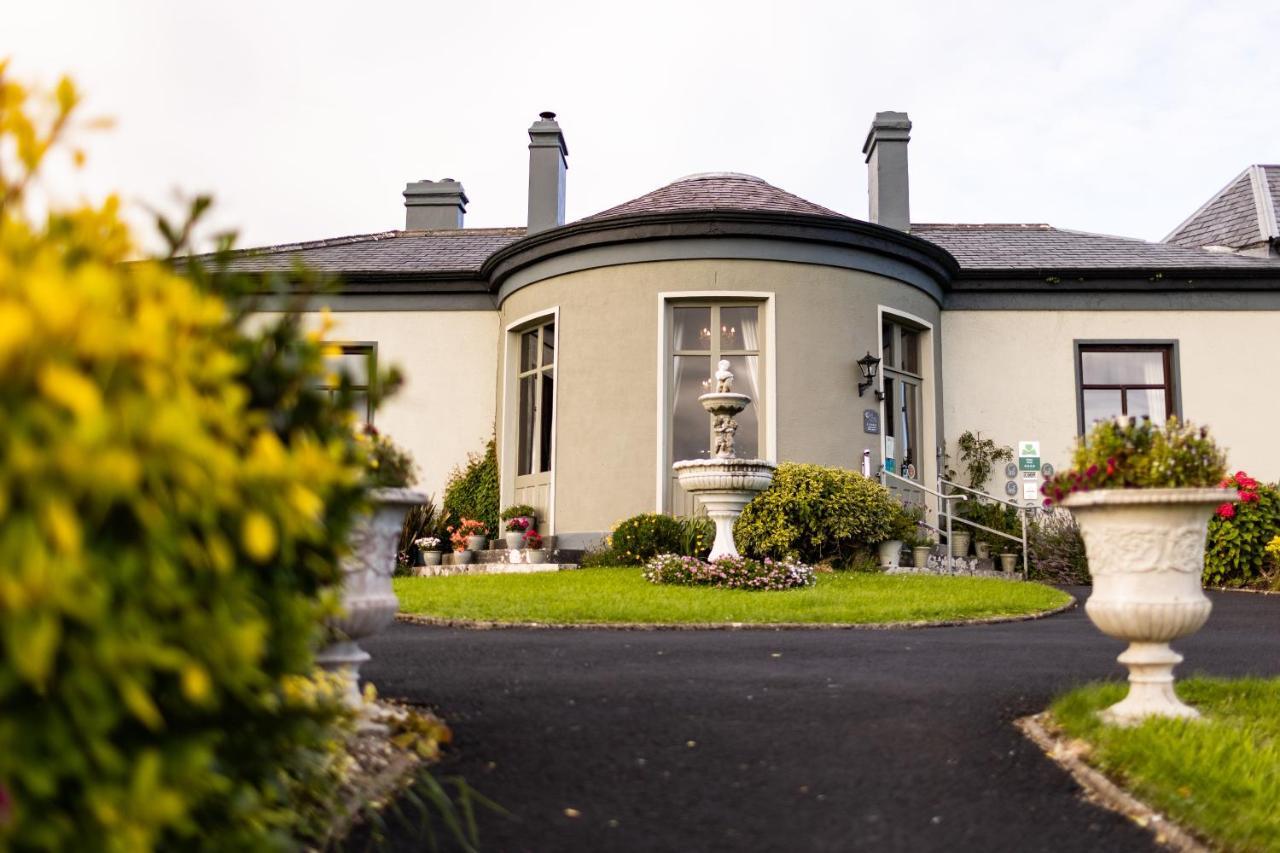 Ballinalacken Castle Country House Hotel Doolin Exterior foto